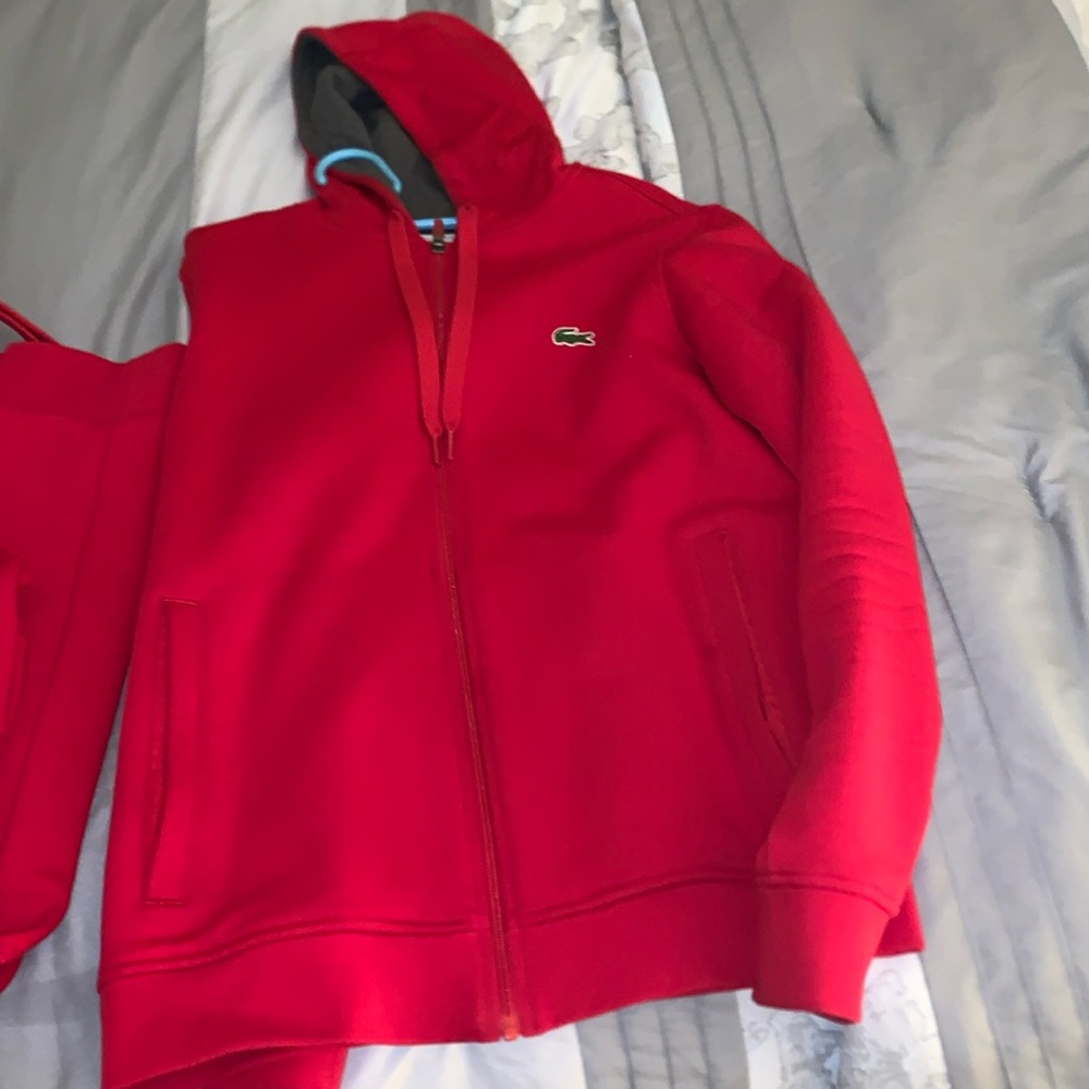 Sweat suit /